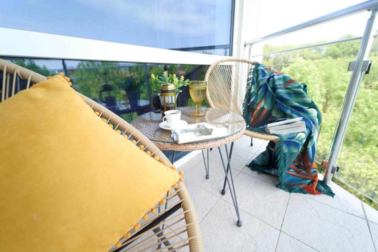 Design Studio In Atlantis Resort&Spa, Burgas Airport Exteriör bild