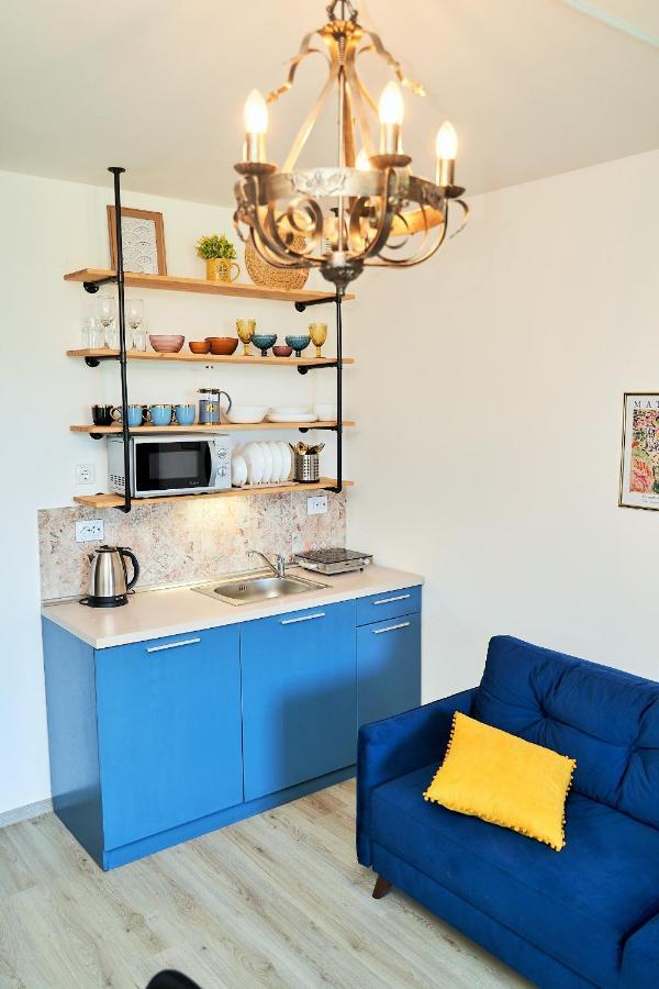 Design Studio In Atlantis Resort&Spa, Burgas Airport Exteriör bild
